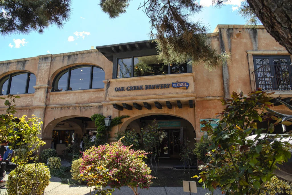 Oak creek brewery and grill